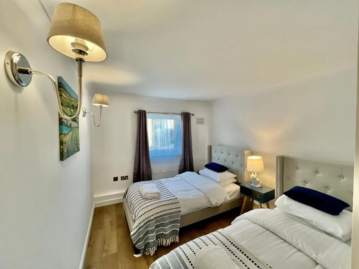 Kiwi Tree Serviced Apartment Cambridge  United Kingdom