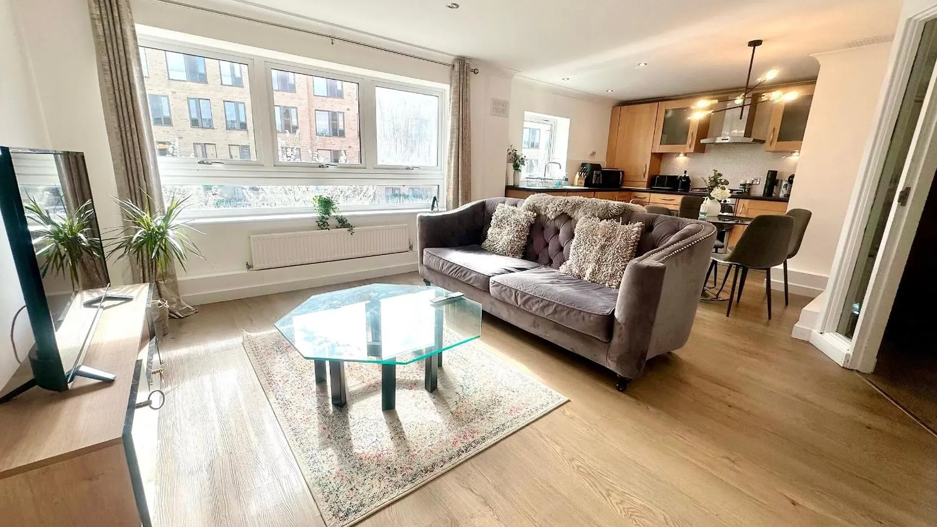 Kiwi Tree Serviced Apartment Cambridge  United Kingdom